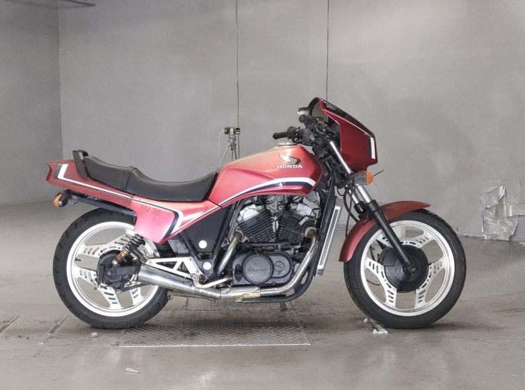 Мотоцикл Honda NV400SP с пробегом 90281 km с пробегом 90281 km