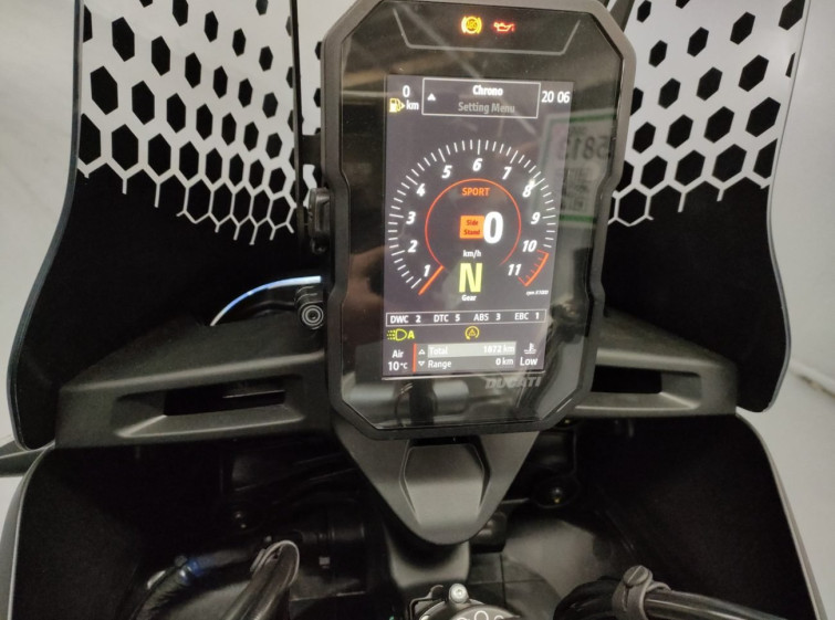 Мотоцикл Ducati DESERT X с пробегом 1872 km с пробегом 1872 km