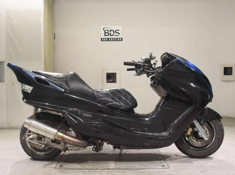 Мотоцикл Yamaha MAJESTY 250 с пробегом 42002 km