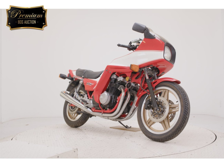 Мотоцикл Honda CB750SF BOLDOR с пробегом 19744 km с пробегом 19744 km