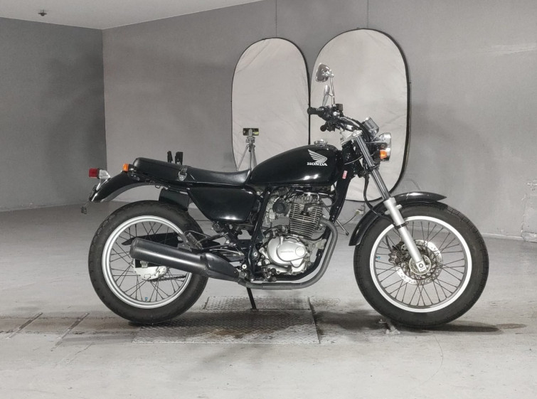Мотоцикл Honda CB223S з пробігом 71996 km