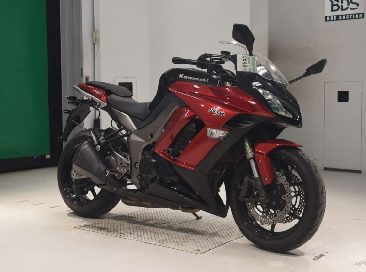 Мотоцикл Kawasaki NINJA1000 с пробегом 52675 km с пробегом 52675 km