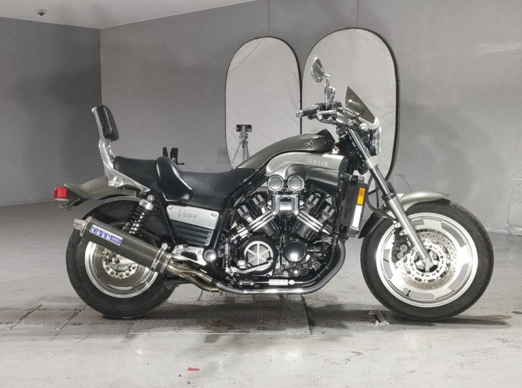 Мотоцикл Yamaha V-MAX1200 с пробегом 70663 km