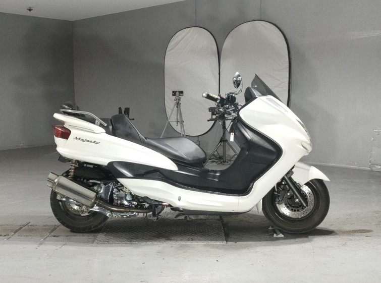 Мотоцикл Yamaha MAJESTY 250C с пробегом 7558 km