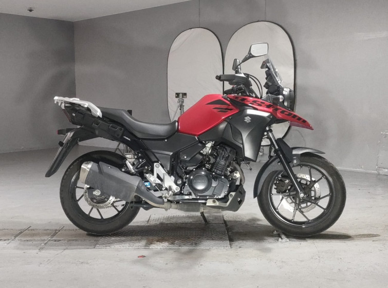 Мотоцикл Suzuki V-STROM DL250 с пробегом 42361 km
