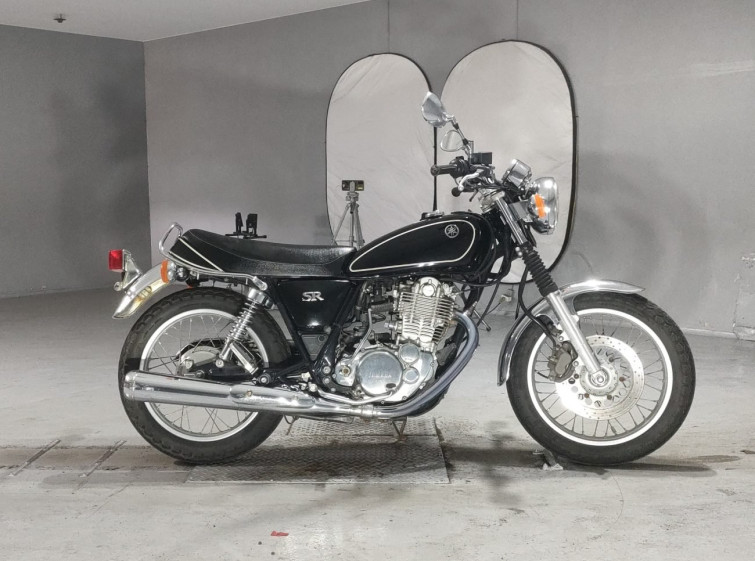 Мотоцикл Yamaha SR400 з пробігом 17967 km