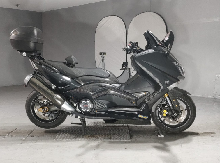 Мотоцикл Yamaha T-MAX530 с пробегом 5936 km