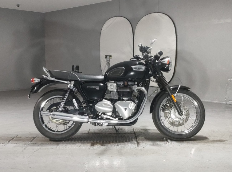 Мотоцикл Triumph BONNEVILLE T100 с пробегом 11428 km