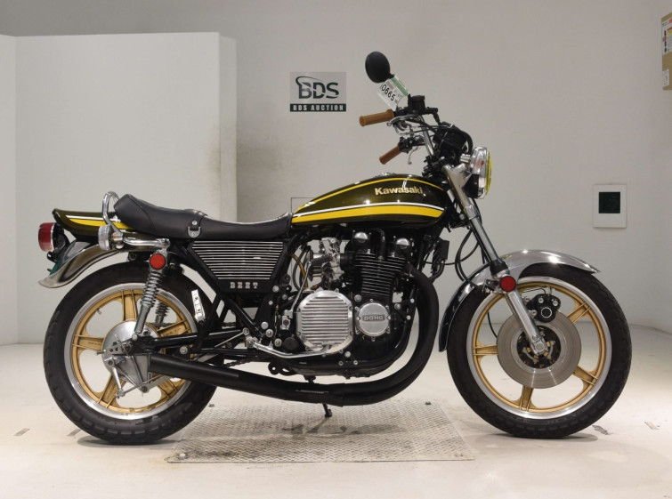 Мотоцикл Kawasaki Z1 900 SUPERFOUR