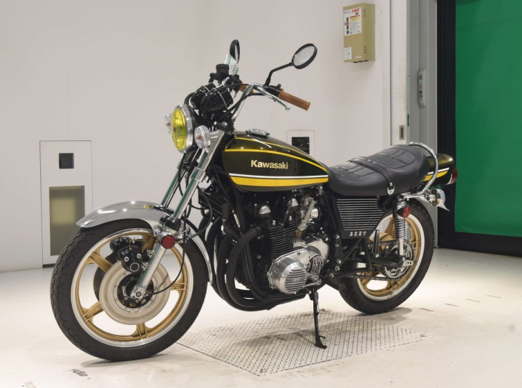Мотоцикл Kawasaki Z1 900 SUPERFOUR