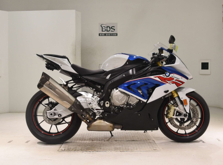 Мотоцикл BMW S1000RR с пробегом 9942 km
