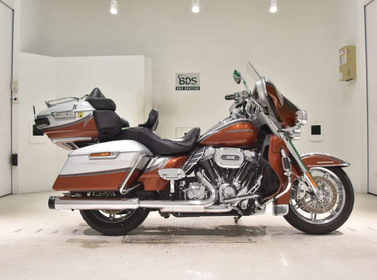 Мотоцикл HD ELECTRA GLIDE FLHTKSE1800 з пробігом 45943 km