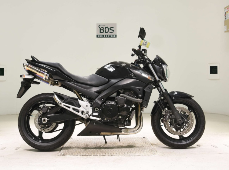 Мотоцикл Suzuki GSR400 с пробегом 22238 km