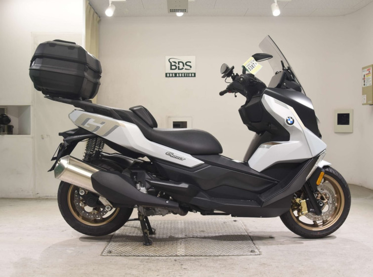 Мотоцикл BMW C400GT з пробігом 2384 km