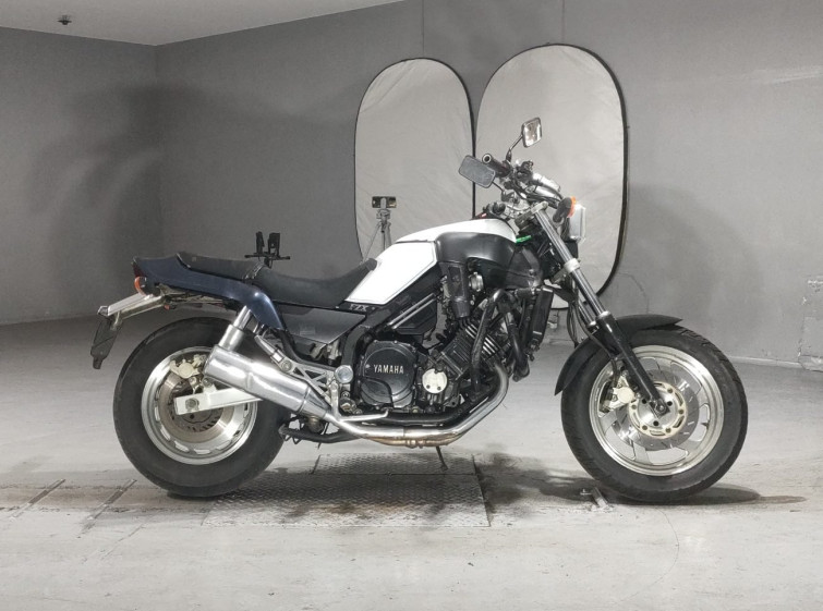 Мотоцикл Yamaha FZX750 с пробегом 55169 km