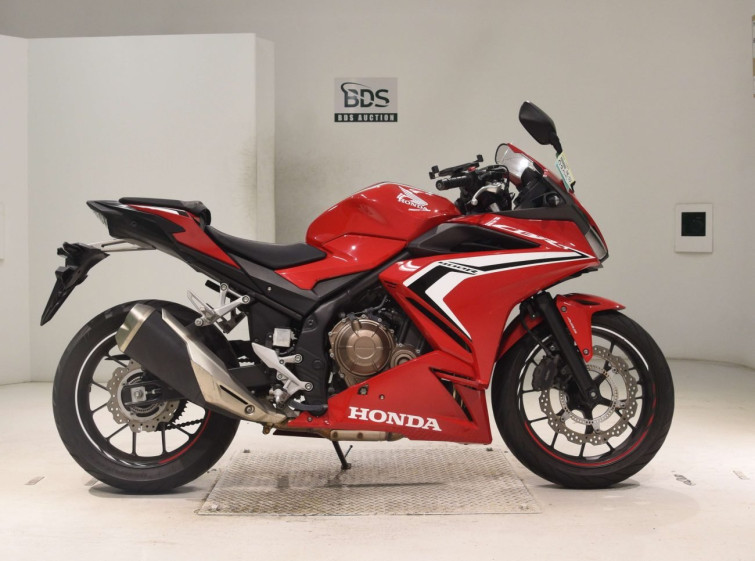 Мотоцикл Honda CBR400R з пробігом 4703 km