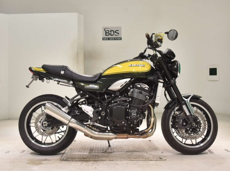 Мотоцикл Kawasaki Z900RS YELLOW BALL EDITION с пробегом 3708 km