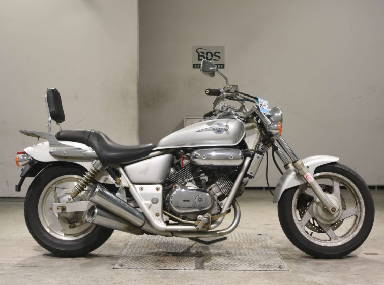 Мотоцикл Honda MAGNA250 з пробігом 34011 km