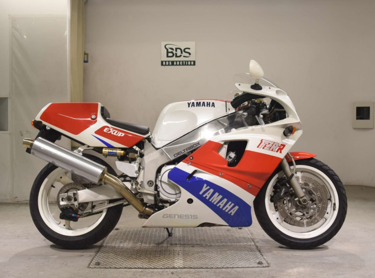 Мотоцикл Yamaha FZR750 с пробегом 12565 km