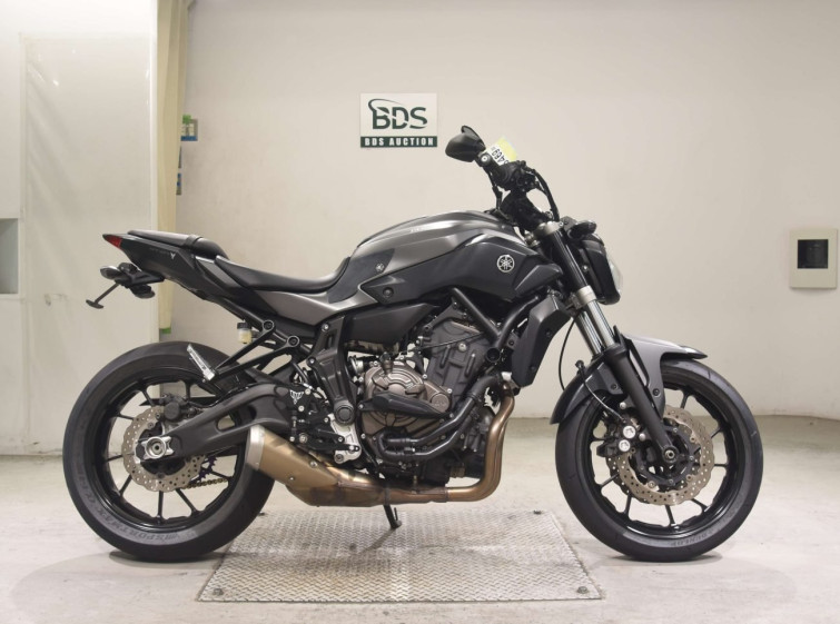 Мотоцикл Yamaha MT-07 с пробегом 24815 km
