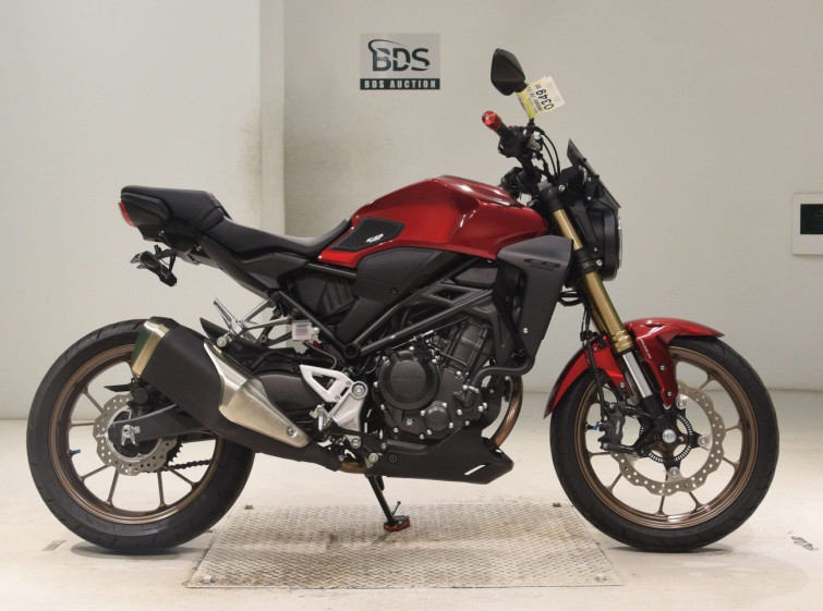 Мотоцикл Honda CB250RA с пробегом 7469 km