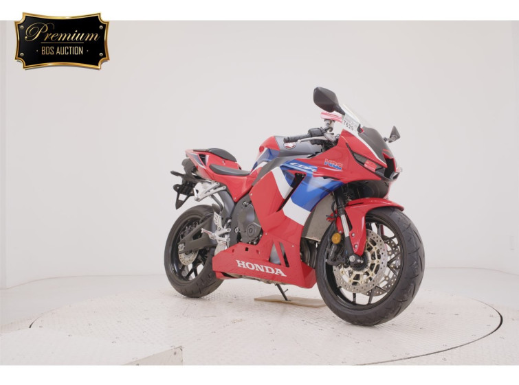 Мотоцикл Honda CBR600RR з пробігом 1124 km з пробігом 1124 km