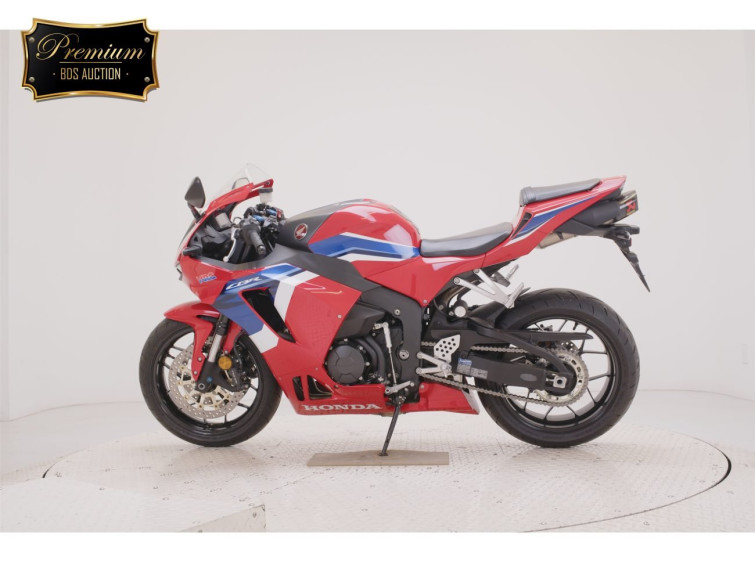 Мотоцикл Honda CBR600RR з пробігом 1124 km з пробігом 1124 km