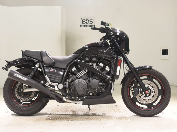 Мотоцикл Yamaha V-MAX1200 з пробігом 14582 km