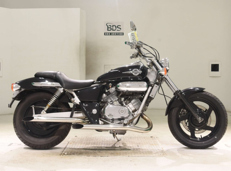 Мотоцикл Honda MAGNA250 с пробегом 10587 km