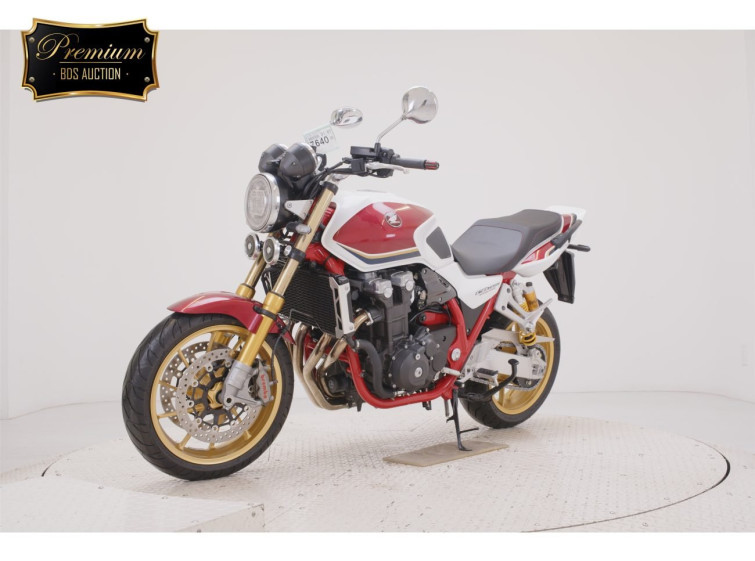 Мотоцикл Honda CB1300SF BOLDOR з пробігом 708 km з пробігом 708 km