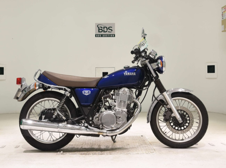 Мотоцикл Yamaha SR400 з пробігом 4473 km