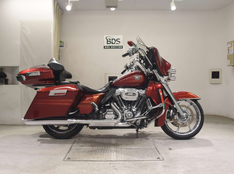 Мотоцикл HD ROAD KING FLHRC1800 с пробегом 46264 km