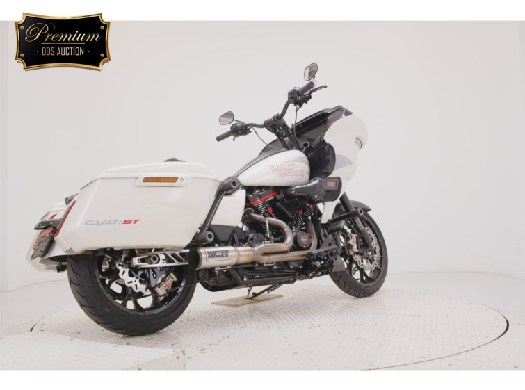 Мотоцикл HD FLTRXSTSE1980CVO з пробігом 2781 km з пробігом 2781 km