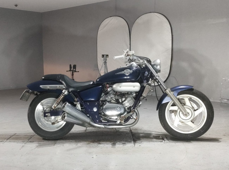 Мотоцикл Honda MAGNA250 с пробегом 20944 km