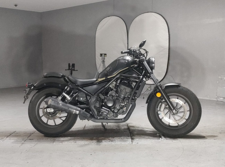 Мотоцикл Honda REBEL 250 с пробегом 18495 km