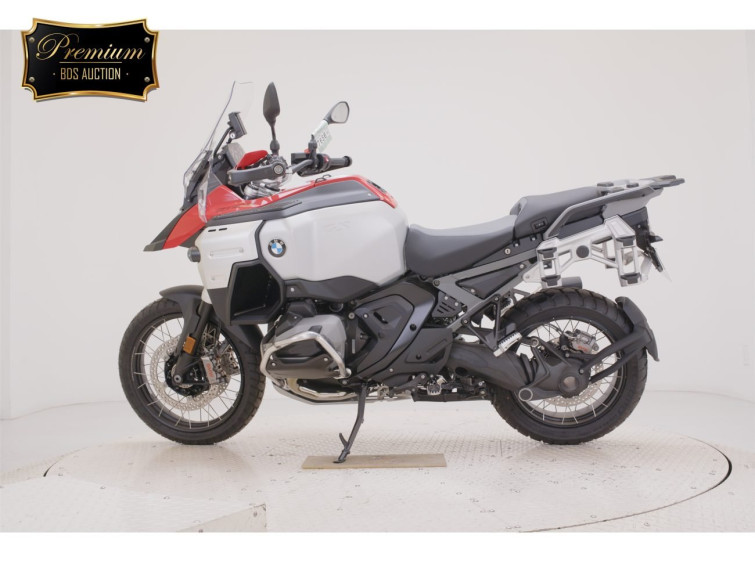 Мотоцикл BMW з пробігом 3 km з пробігом 3 km
