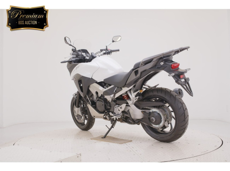 Мотоцикл Honda VFR800X CROSSRUNNER с пробегом 10 km с пробегом 10 km