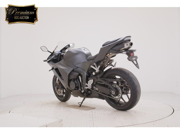 Мотоцикл Honda CBR600RR с пробегом 7138 km с пробегом 7138 km
