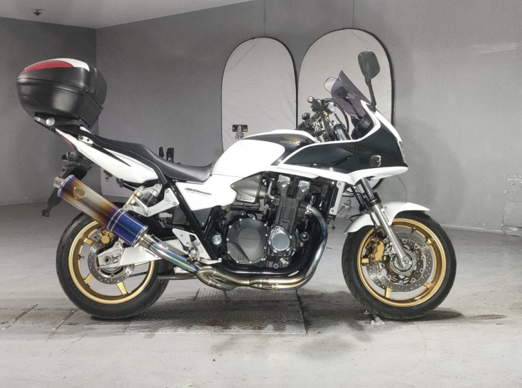 Мотоцикл Honda CB1300SF BOLDOR с пробегом 20930 km