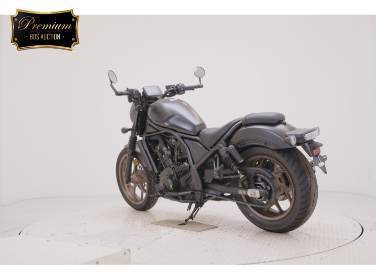 Мотоцикл Honda REBEL CMX1100DCT з пробігом 262 km з пробігом 262 km