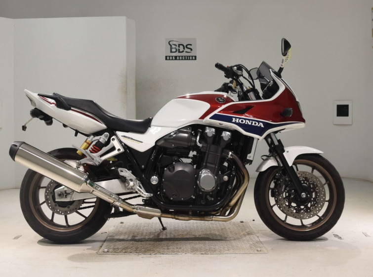 Мотоцикл Honda CB1300SF BOLDOR с пробегом 18456 km