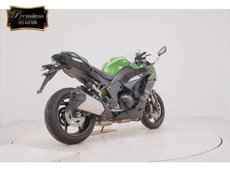 Мотоцикл Kawasaki ninja 1000 sx з пробігом 106 km з пробігом 106 km