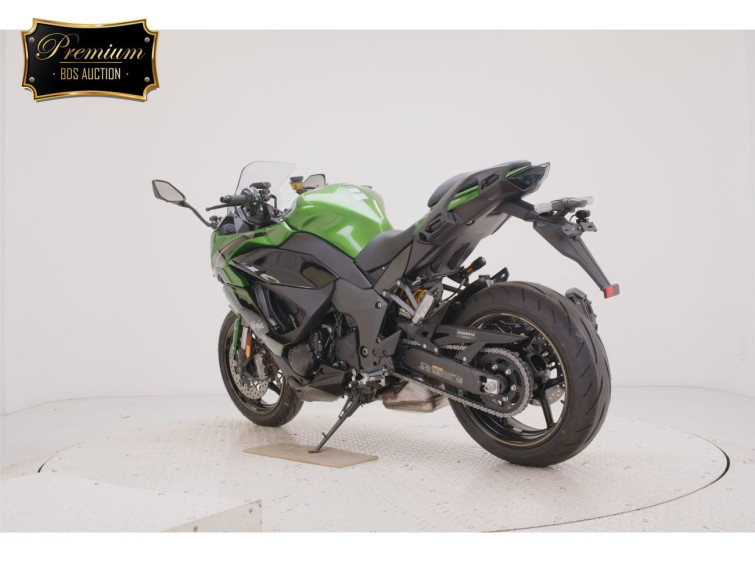 Мотоцикл Kawasaki ninja 1000 sx з пробігом 106 km з пробігом 106 km