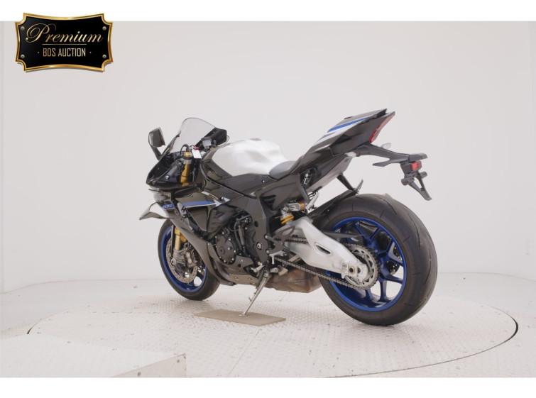 Мотоцикл Yamaha YZF-R1 с пробегом 10731 km с пробегом 10731 km