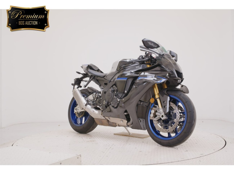 Мотоцикл Yamaha YZF-R1 с пробегом 10731 km с пробегом 10731 km