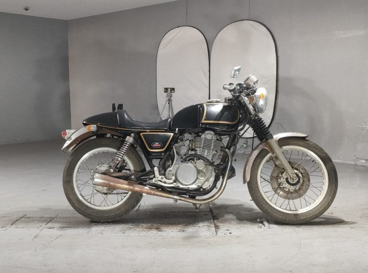 Мотоцикл Yamaha SR500 з пробігом 7949 km