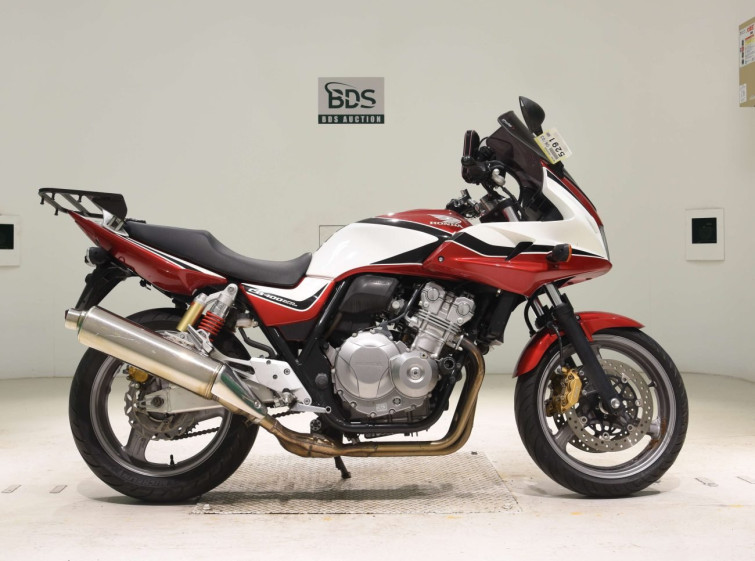 Мотоцикл Honda CB400SFV BOLDOR с пробегом 17108 km