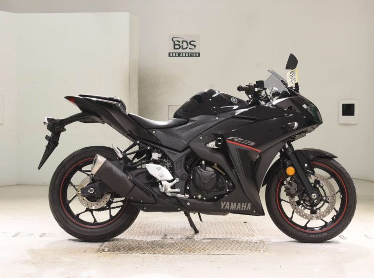 Мотоцикл Yamaha YZF-R3 с пробегом 23737 km