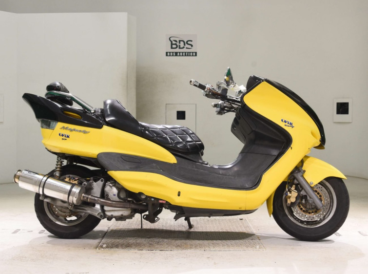 Мотоцикл Yamaha MAJESTY 250