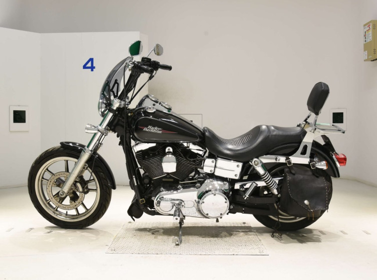 Мотоцикл HD LOW RIDER FXDL1580 з пробігом 46699 km з пробігом 46699 km